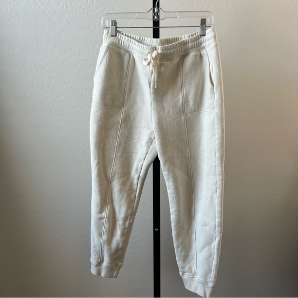 Beyond Yoga beige joggers - Picture 1 of 4